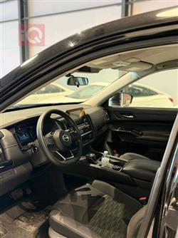 نیسان پاسفایندەر